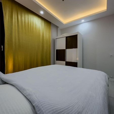 Havalimanina Yakin 1+1 Lux Suite Aksu  Экстерьер фото